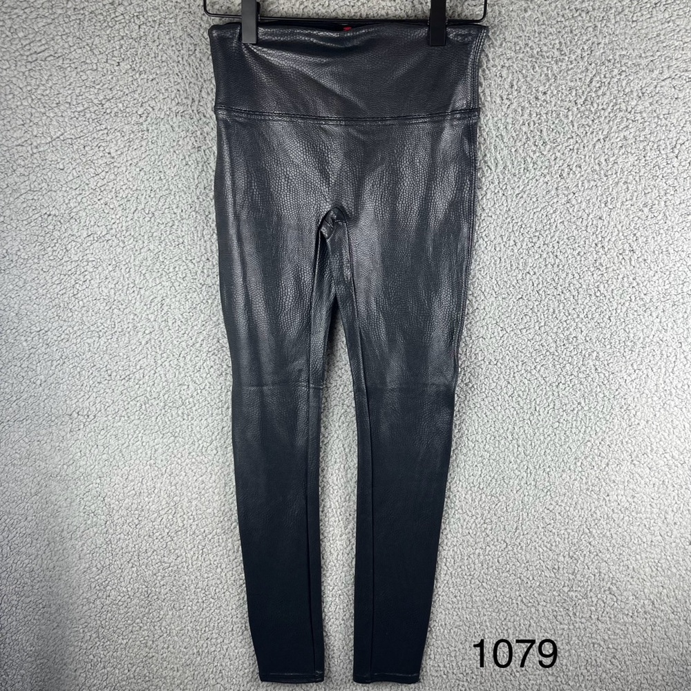 SPANX Women’s‎ Size Small Black Faux Leather Snake Skin Pattern Leggings NWOT
